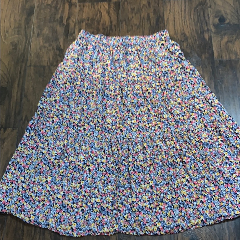 Old Navy Blue and Pink Pleated Midi Skirt